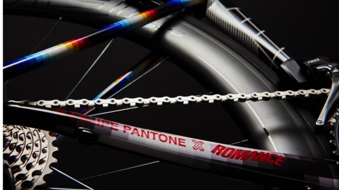 http://www.cyclingnews.com/news/this-custom-collab-specialized-allez-sprint-could-be-yours/