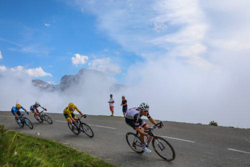 Tour de France 2018 - 105th Edition - 19th stage Lourdes - Laruns 200 km - 27/07/2018 - Tom Dumoulin (NED - Team Sunweb) - Geraint Thomas (GBR - Team Sky) - Mikel Landa (ESP - Movistar) - Romain Bardet (FRA  - AG2R - La Mondiale) - photo Kei Tsuji/BettiniPhoto©2018