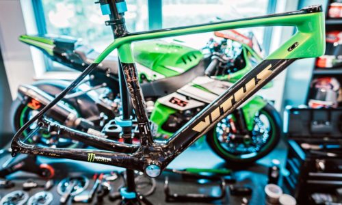https://bikerumor.com/2019/06/26/world-superbike-champ-jonathan-reas-custom-vitus-zx-1-disc-carbon-road-bike/