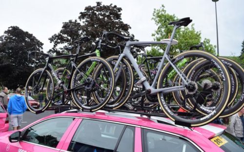http://www.cyclingnews.com/news/new-cannondale-supersix-evo-spotted-at-criterium-du-dauphine/