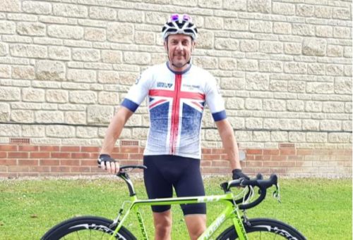 http://cycling.today/man-who-took-up-cycling-to-lose-weight-represents-great-britain-now/