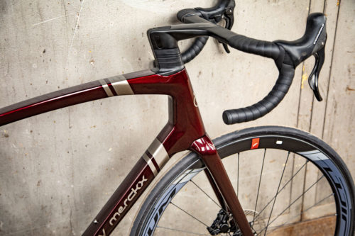 https://bikerumor.com/2019/09/05/eddy-merckx-525-balances-aerodynamics-weight-comfort-for-ultimate-all-rounder/