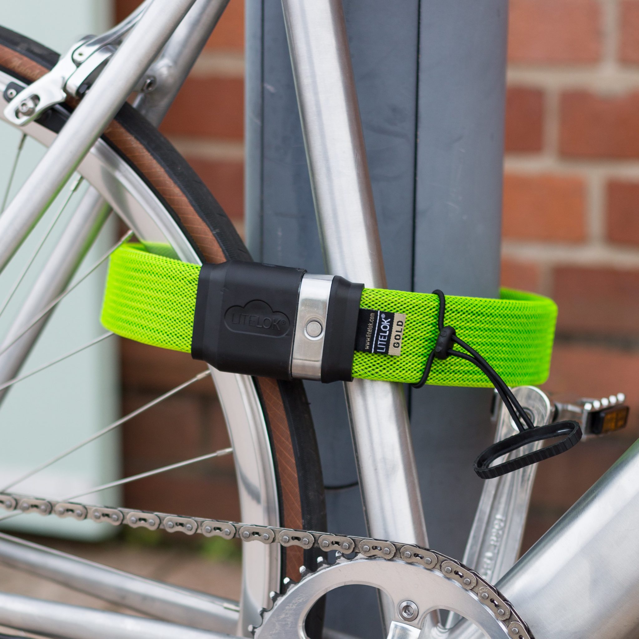 Litelokから軽量でU字ロックに匹敵する強度のあるFlexiU Silver ULock発売 ロードバイクはやめられない