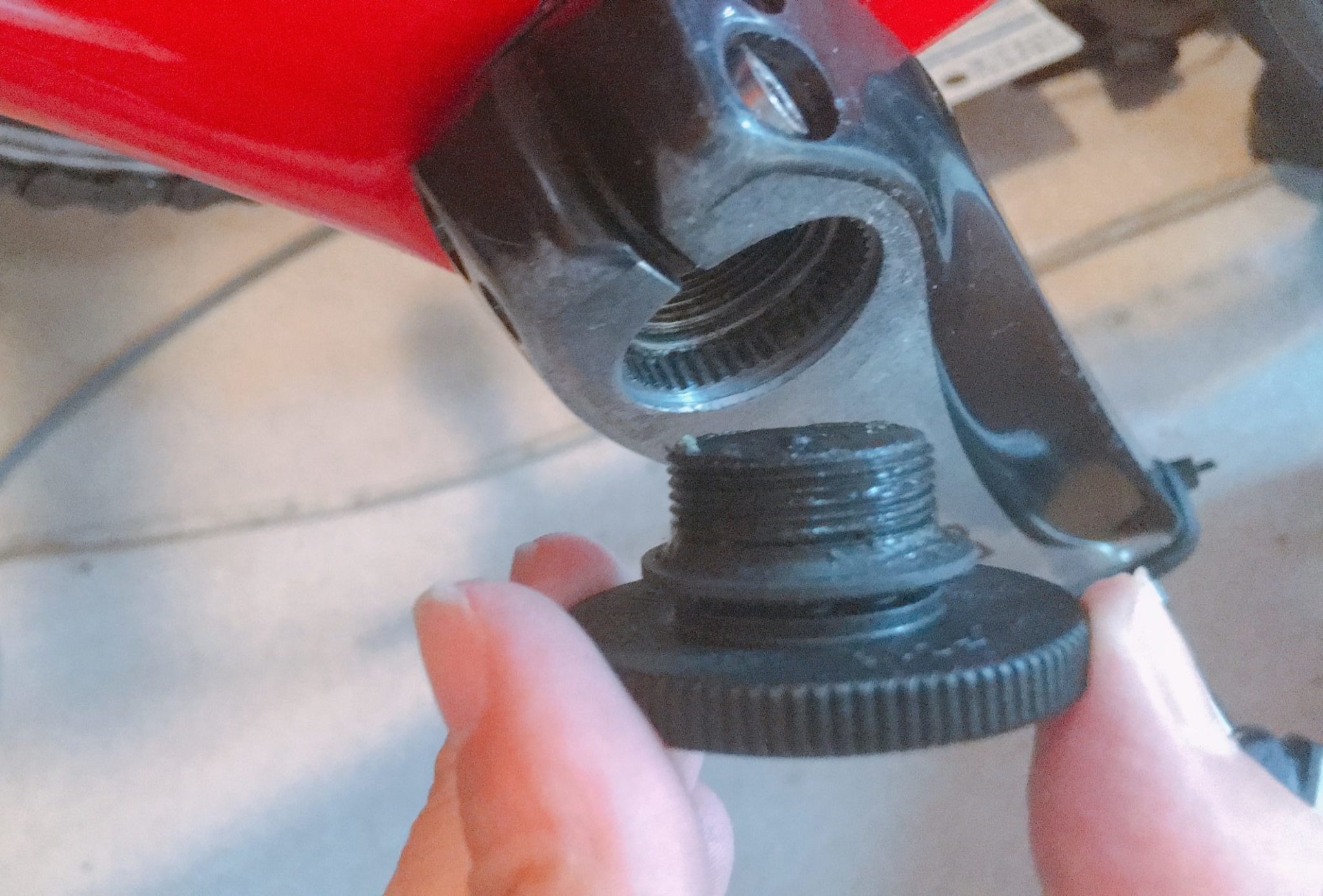 自転車 の クランク の 外し 方