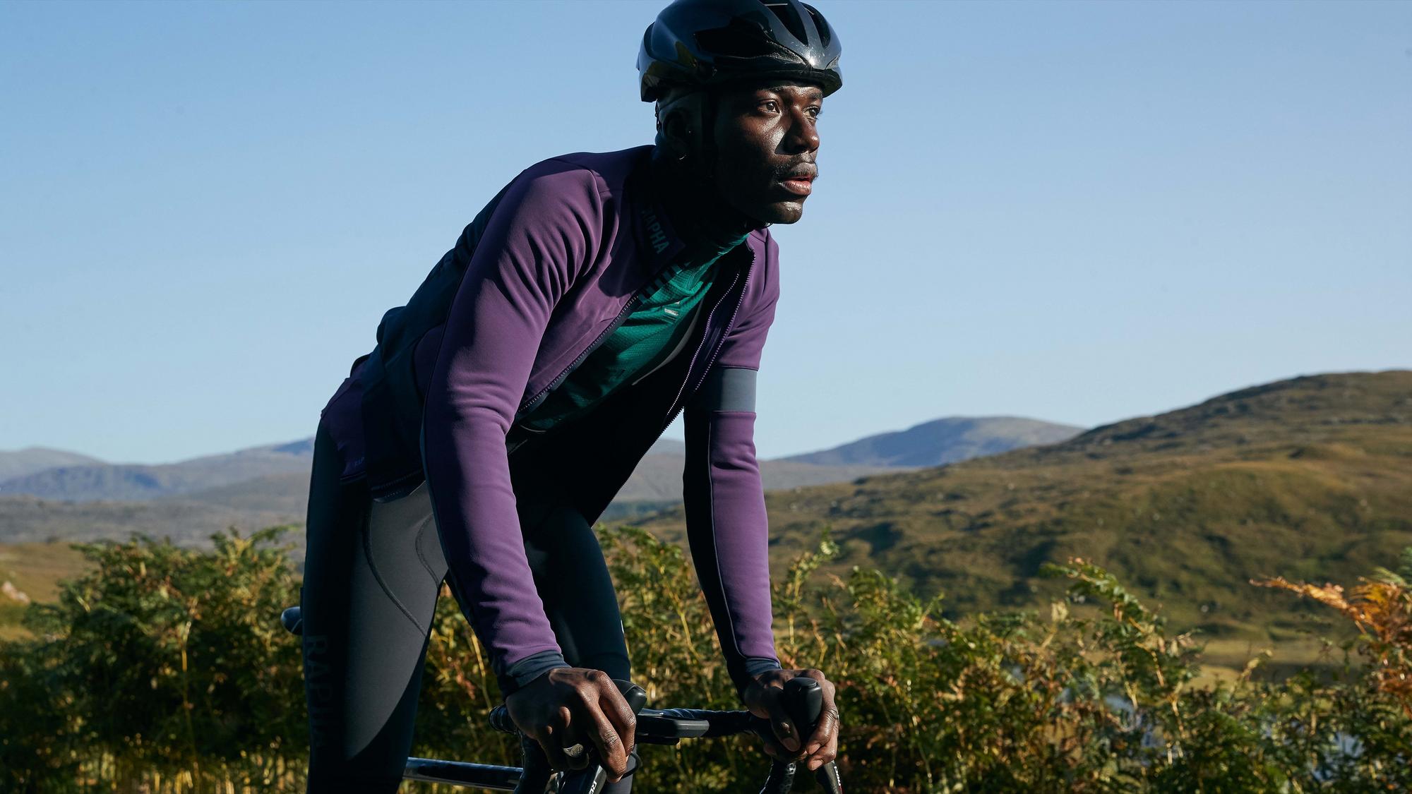 RaphaのPro TeamWinterシリーズが更新 Rapha Pro Team WinterJacket