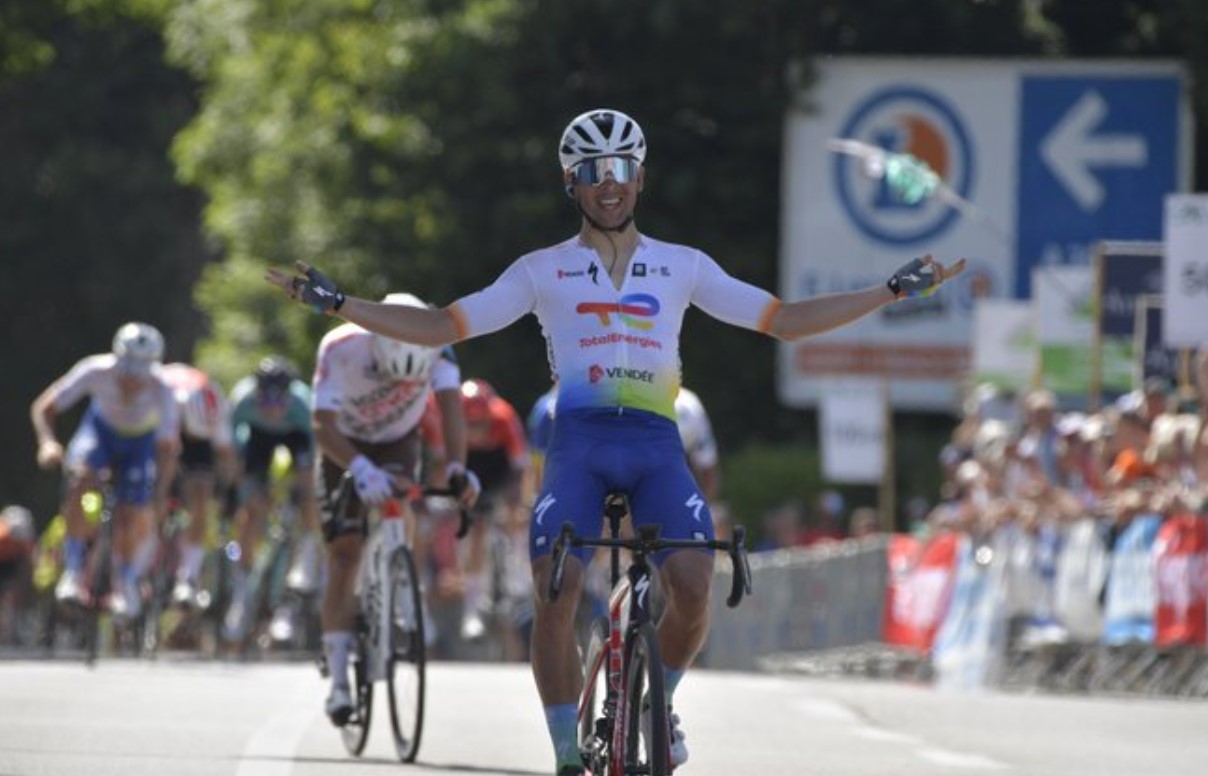 2022 ツール・デュ・フィニステール 厳しい登りゴールを勝ち取ったのはまたも ロードバイクはやめられない