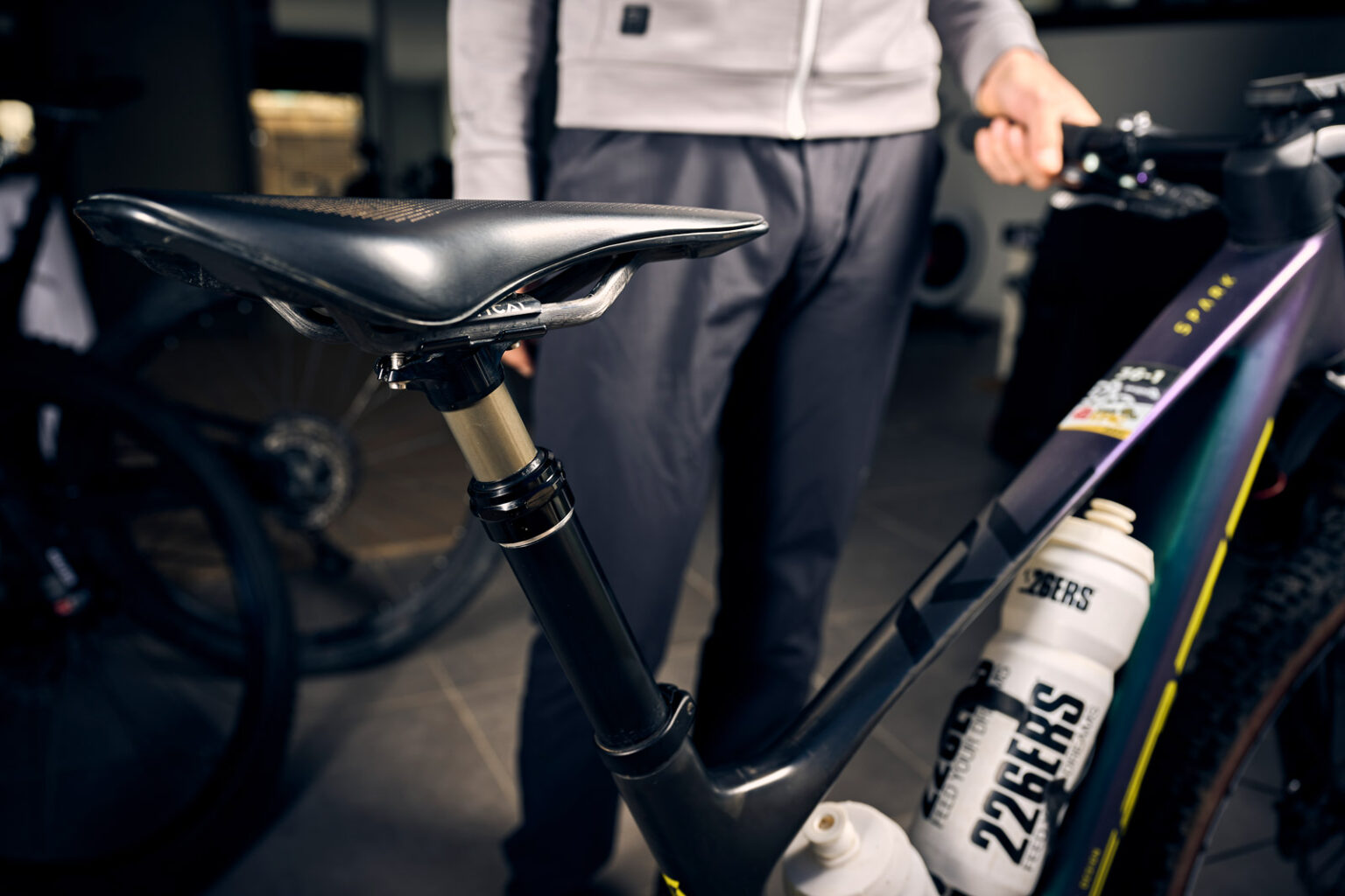 Verticalから世界最軽量のVertical Heliumドロッパーシートポスト登場 ロードバイクはやめられない