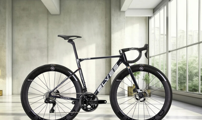 Elves BikesからUCI 承認の、かなり見栄えの良いVanyar Pro Disc 2024をリリース | ロードバイクはやめられない