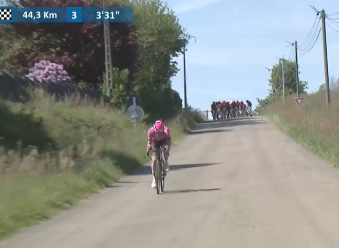 2024 ツール・デュ・フィニステール 厳しい登りゴールを勝ち取ったのは? ロードバイクはやめられない